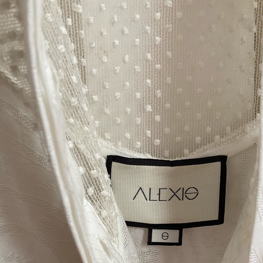 ALEXIS button up embroidered top - Picture 4 of 5